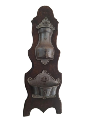 Antique wall fountain - fountain, in