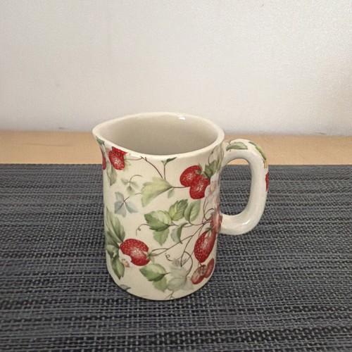 Heron cross pottery strawberry - pottery,