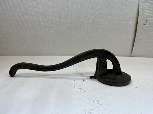 Vintage cast iron water pump - vintage,