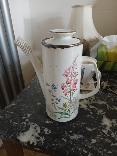 Meakin vintage coffee - &,