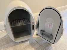 Makita AC/DC 12V/230V Fridge