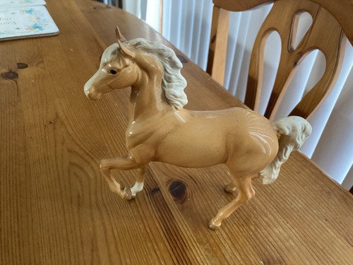 Beswick prancing palomino arab - beswick,