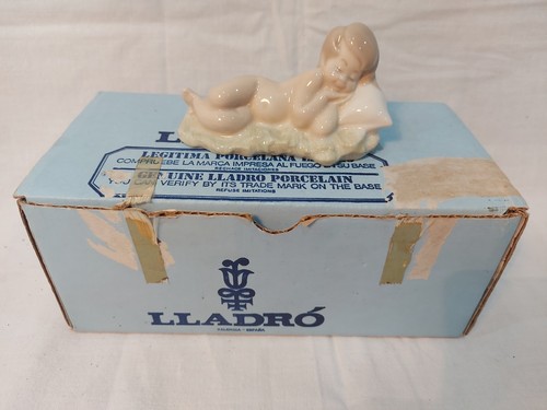 Lladro sleeping child - sleeping, with