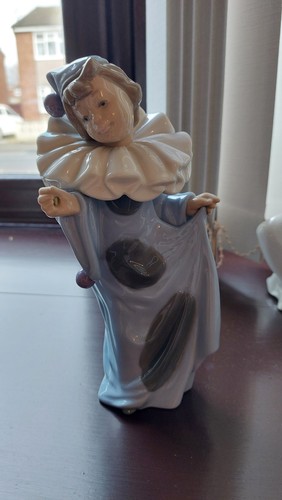 Nao lladro circus - by, dreamer