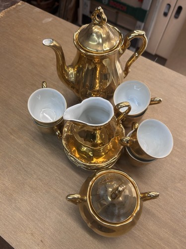 Vintage gold lustre winterling - vintage,