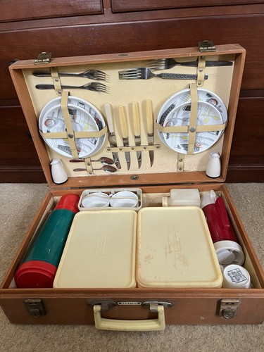 Brexton vintage picnic set for - brexton,
