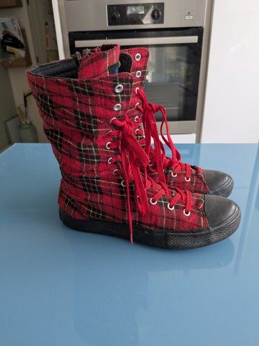 Blue banana red - blue,