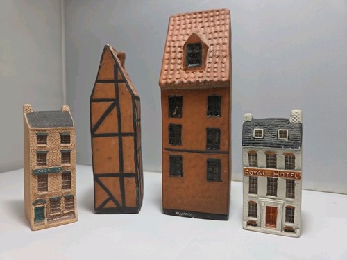 Ceramic cottage houses - ceramic,