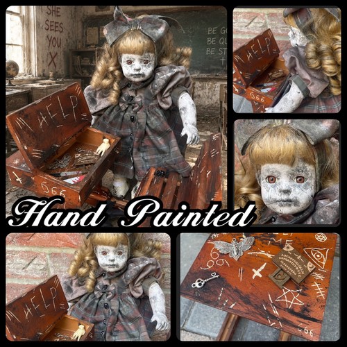 Porcelain horror school - school, doll