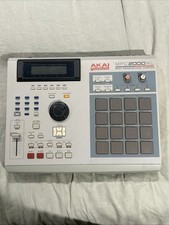 Akai MPC2000XL Midi Production