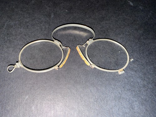 Antique pince nez pinch nose - pince-nez,
