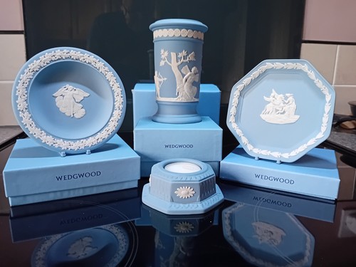 Wedgwood jasper ware - , quartet