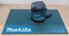 Makita DBO180z 18V LXT Cordless Random Orbital Sander  (Fast 📦)