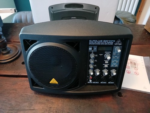 Behringer eurolive montor - p.a,