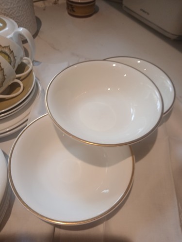 Wedgewood vintage gold - gold, and