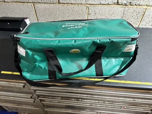 Paramedic oxygen cylinder bag - oxygen,