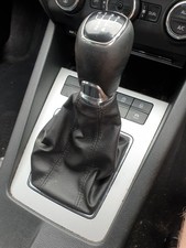 Skoda Octavia MK3 5 Speed Manual Gear Knob & Leather Gaiter 2013 - 2020