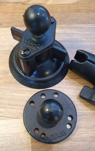 Ram suction mount - suction,