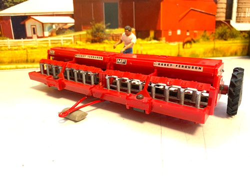 Britains farm seed - britains, 1:32.farm.seed