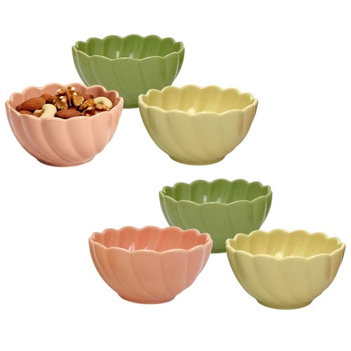 Set scalloped ceramic - of, 6
