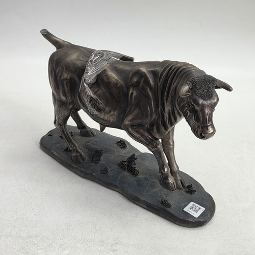 Bronze effect resin - resin, charging