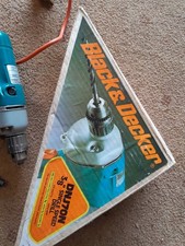 BLACK & DECKER DRILL VGC