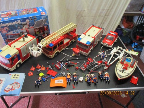 Playmobil fire engine - playmobil,