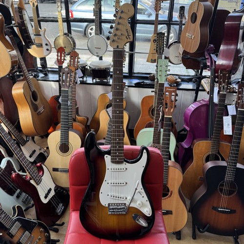 Fender squier stratocaster - squier,