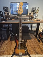 Fender Japan PB62-US Precision