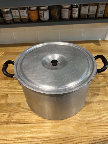 Vintage aga saucepan 12pts - aga,