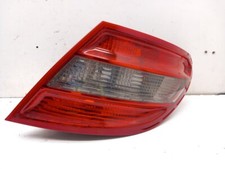 2010 MERCEDES BENZ C220 RHD REAR/TAIL LIGHT ON BODY ( DRIVERS SIDE) 2048203064