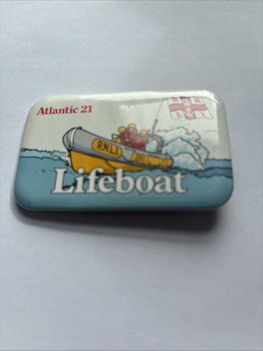 Rnli lifeboat pin badge - rnli,