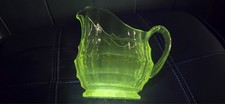 ART DECO VINTAGE PRESSED GLASS