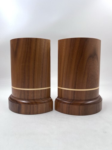 David linley wooden book ends - david,