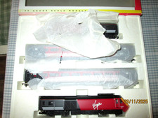 Hornby Virgin 00 Gauge R.2298a- Virgin  125 HST High Speed Train 4pc Set-Boxed