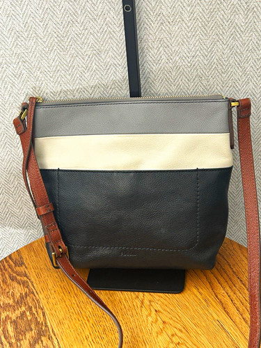 Fossil colour block pebbled - fossil,