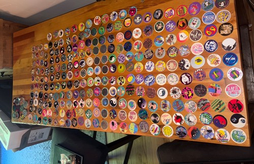 Pogs lot 250 and slammers - lot, 250+