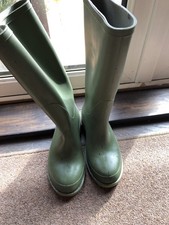 dunlop mens size 7 green