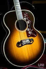 Gibson SJ-200 Custom / 2010 Used Acoustic Guitar