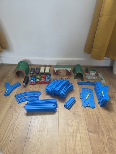 Tomy thomas the - thomas, engine