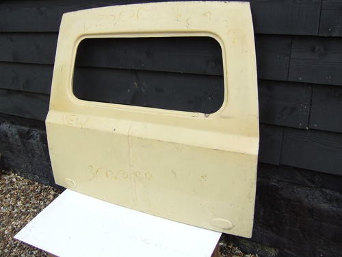 Bedford viva van new rear - new,