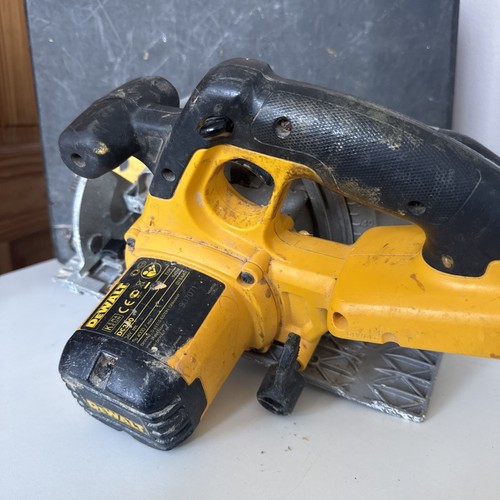 Dewalt dc300 circular - dewalt, saw