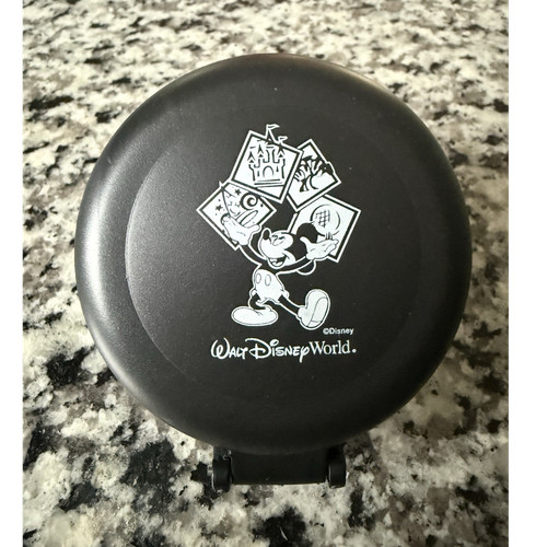 Walt disney world mickey mouse - mickey,