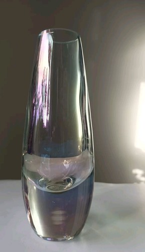 Iridescent glass bud - iridescent,