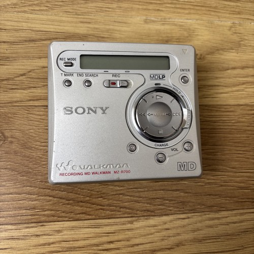 Sony r700 portable minidisc - mz-r700,