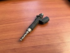 Nissan Juke 1.6 fuel injector