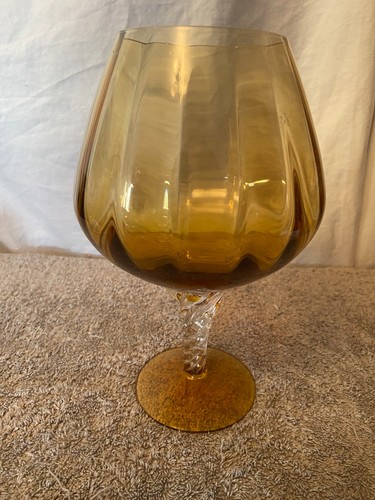 Vintage art glass large - art,