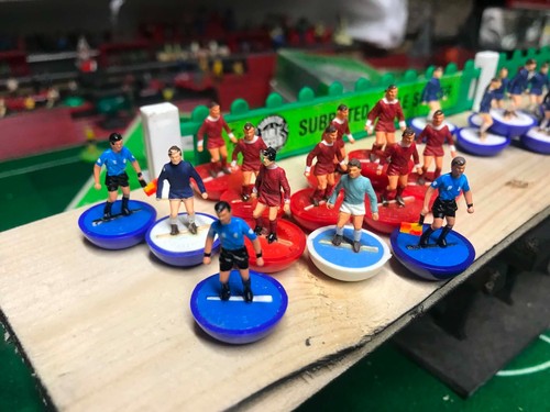 Subbuteo heavyweight ref - subbuteo,