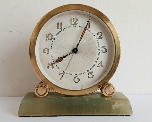Art deco mantle clock - mantle,