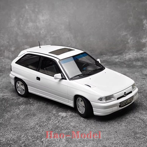 Norev 0pel astra - 1/18, 1991